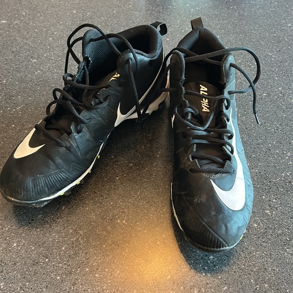 Nike Football/ Lacrosse Cleats - Picture 2 of 7